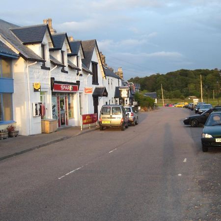 Lochailort Inn Екстериор снимка