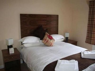 Lochailort Inn Екстериор снимка